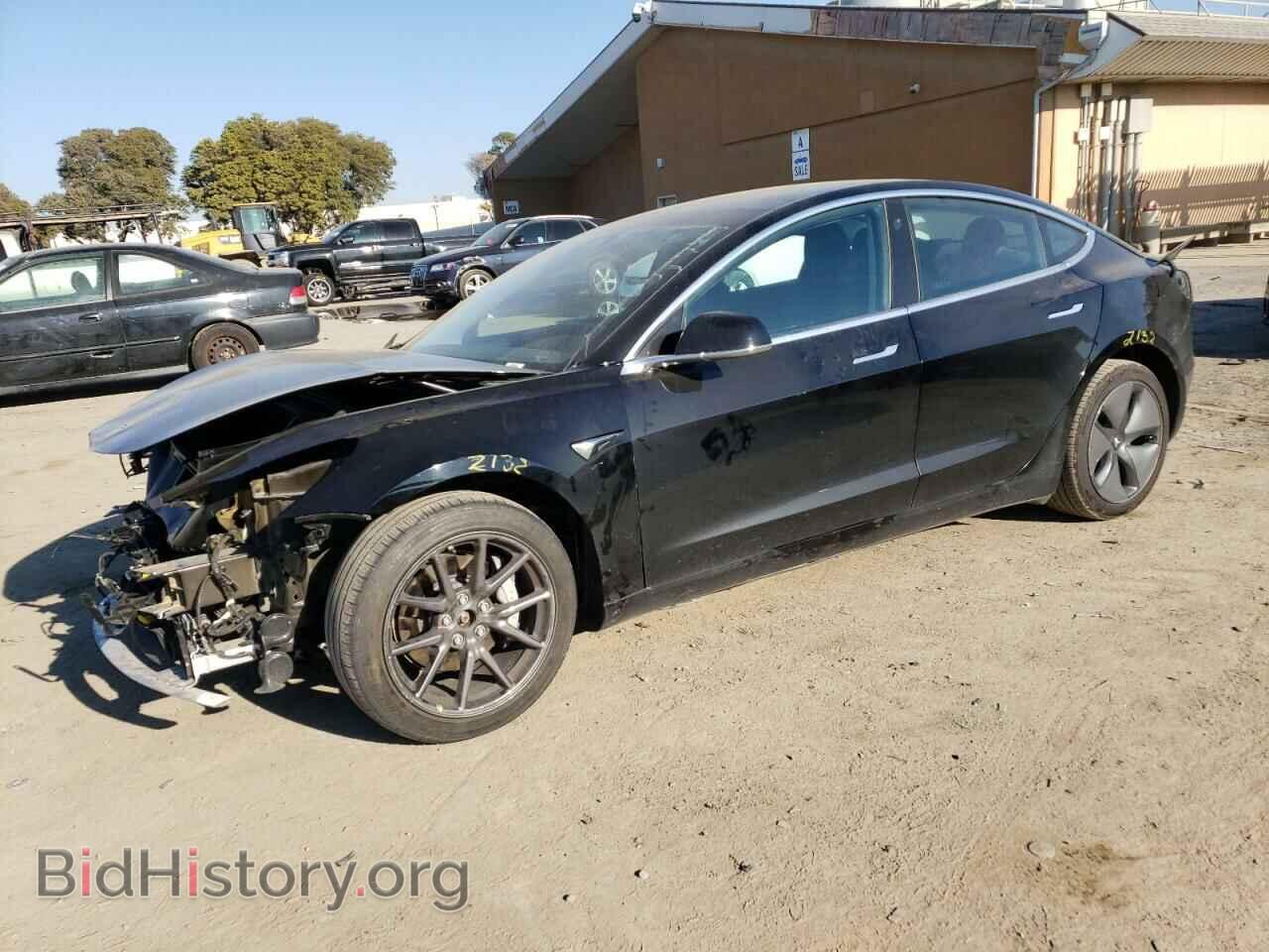 Фотография 5YJ3E1EB8KF384631 - TESLA MODEL 3 2019