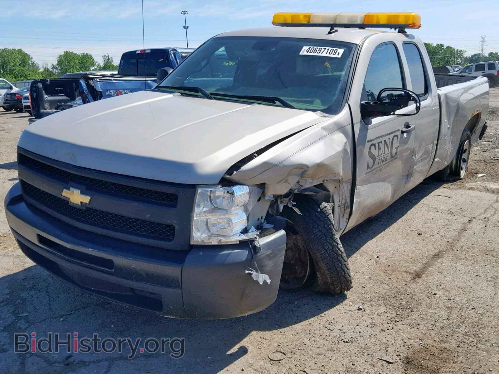 2009 CHEVROLET SILVERADO - VIN: 1GCEC19059E136694 - Фото 2