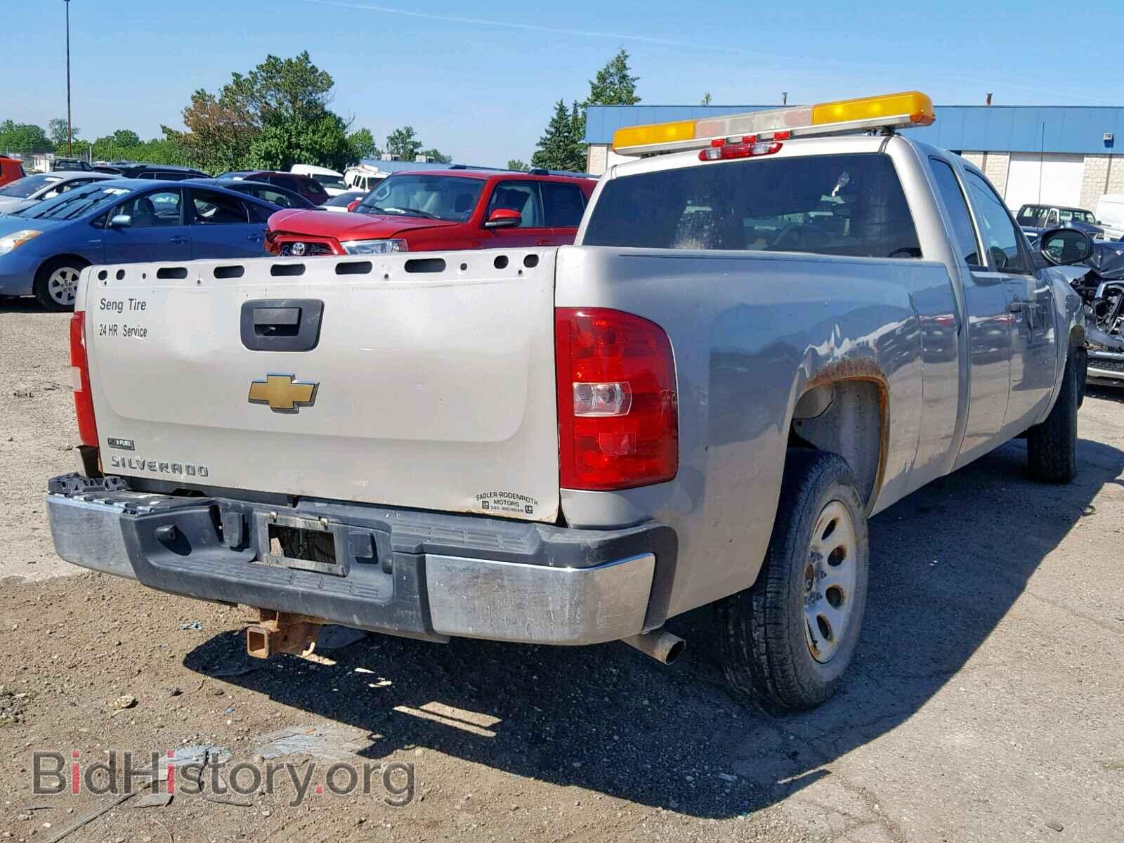 2009 CHEVROLET SILVERADO - VIN: 1GCEC19059E136694 - Фото 4