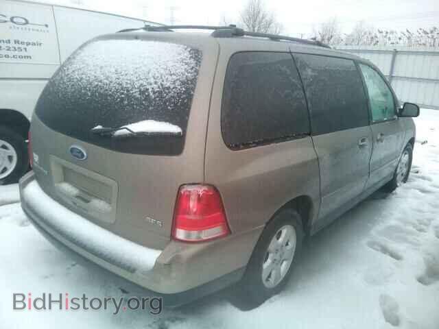 2005 FORD FREESTAR - VIN: 2FMZA57685BA76403 - Фото 4