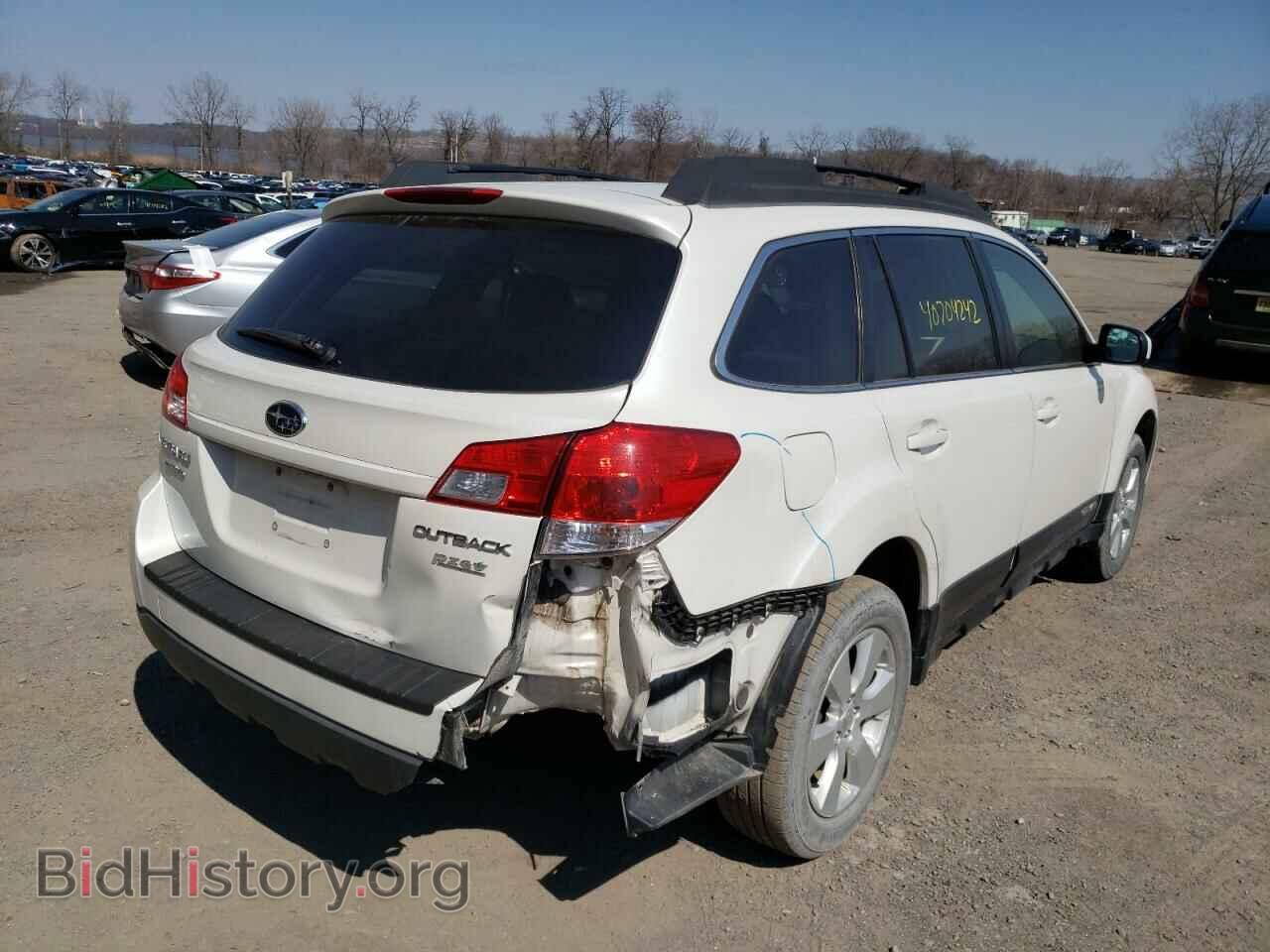 2011 SUBARU OUTBACK - VIN: 4S4BRBCC0B3433962 - Фото 4