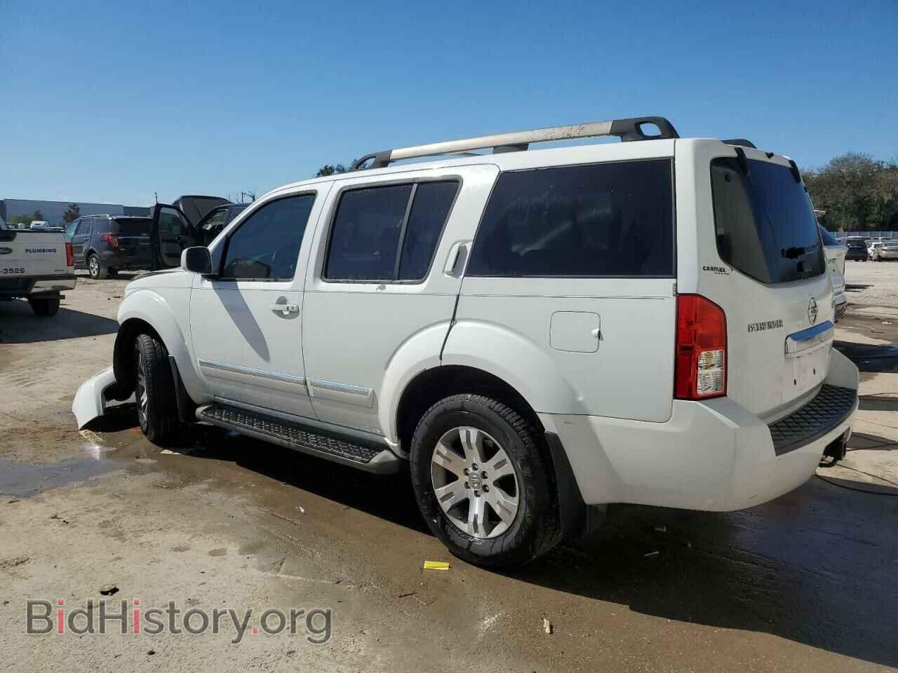 2011 NISSAN PATHFINDER - VIN: 5N1AR1NN9BC626423 - Фото 2