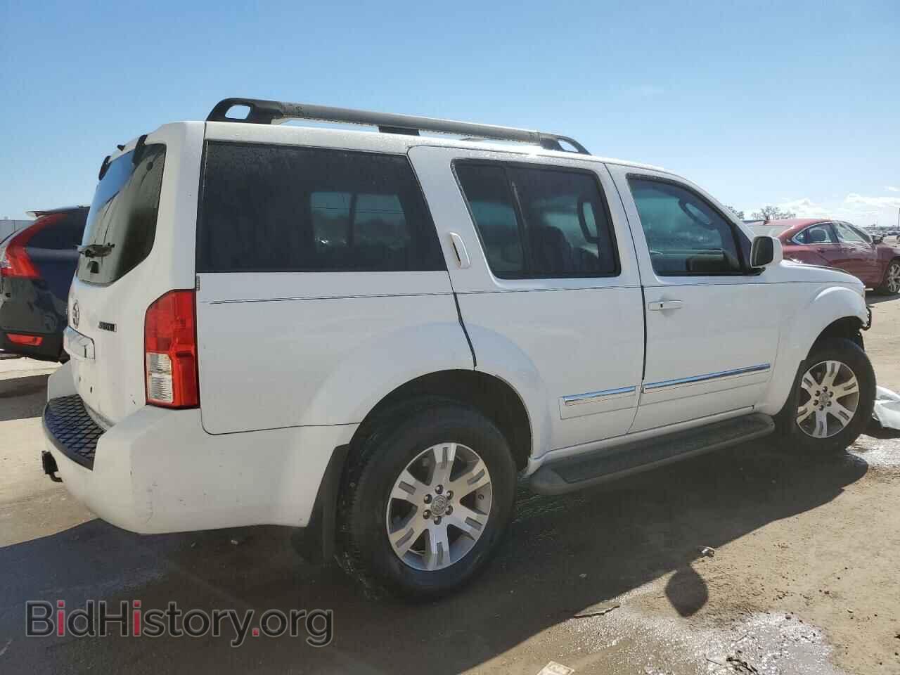 2011 NISSAN PATHFINDER - VIN: 5N1AR1NN9BC626423 - Фото 3