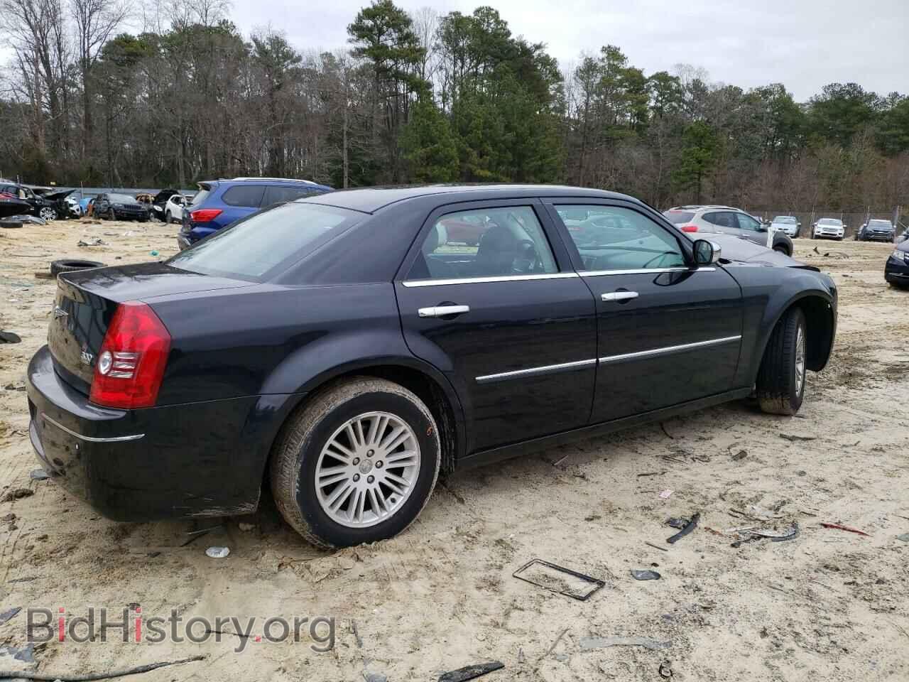 2010 CHRYSLER 300 - VIN: 2C3CA4CD3AH215504 - Фото 3