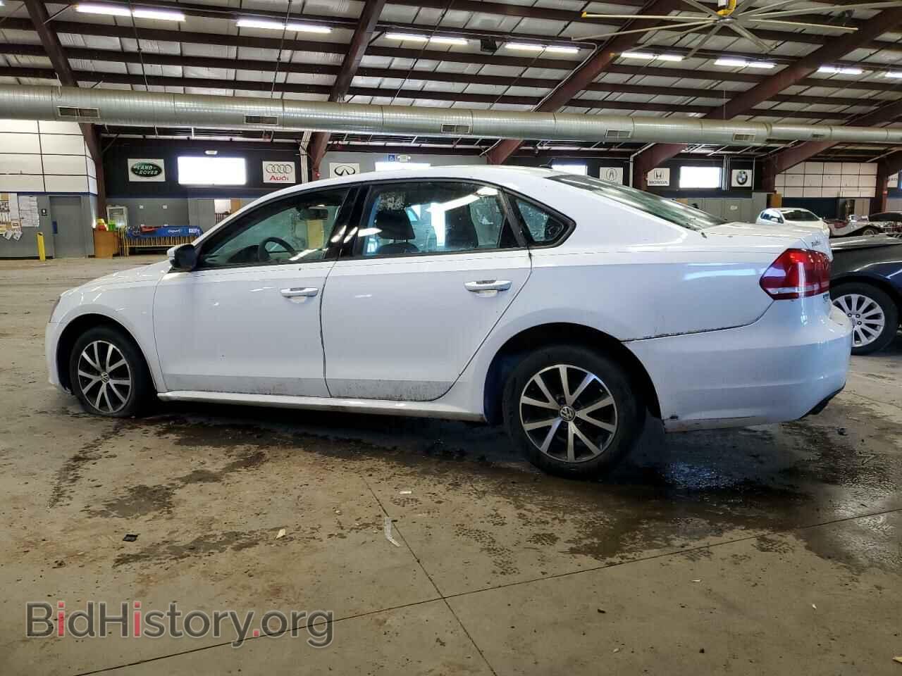 2014 VOLKSWAGEN PASSAT - VIN: 1VWAT7A32EC087772 - Фото 2