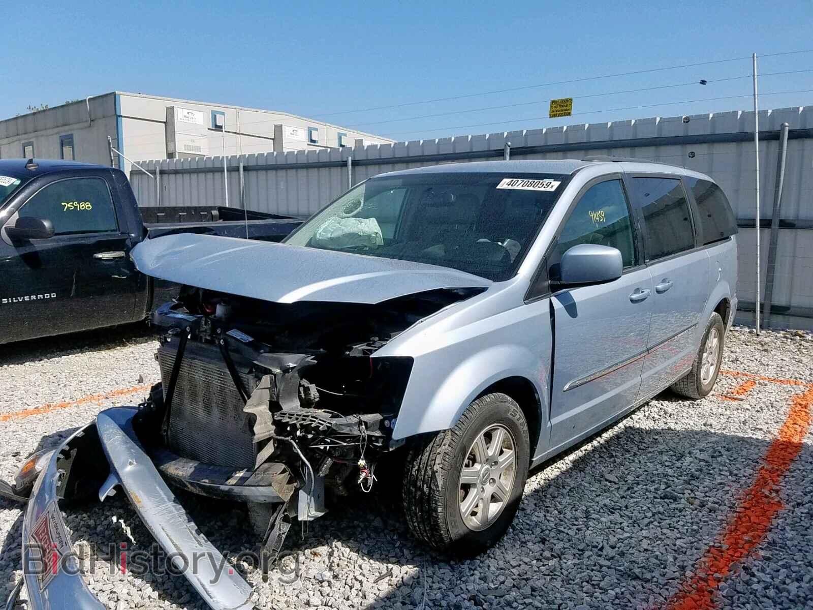 2013 CHRYSLER TOWN & COU - VIN: 2C4RC1BGXDR519261 - Фото 2