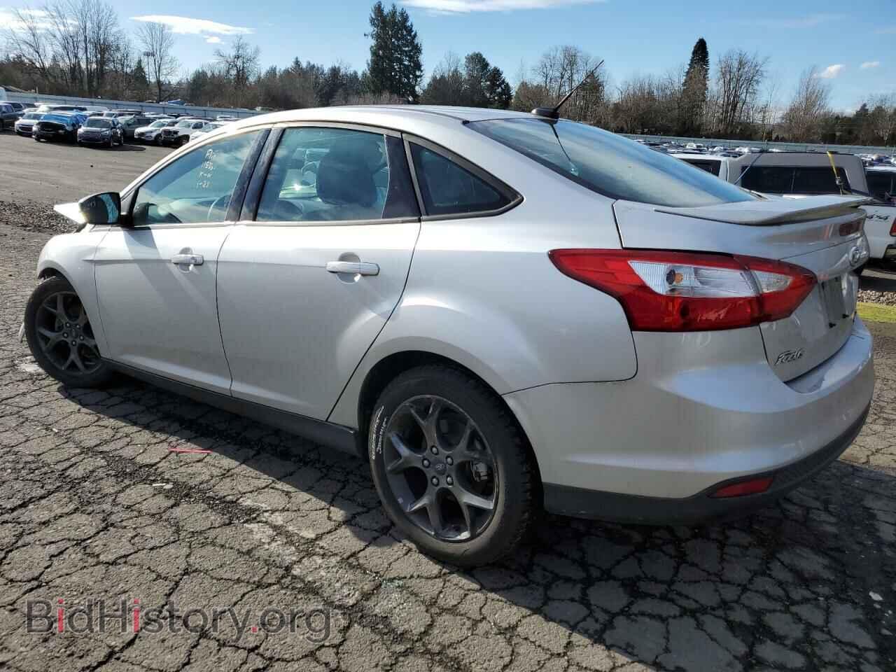 2013 FORD FOCUS - VIN: 1FADP3F2XDL354464 - Фото 2
