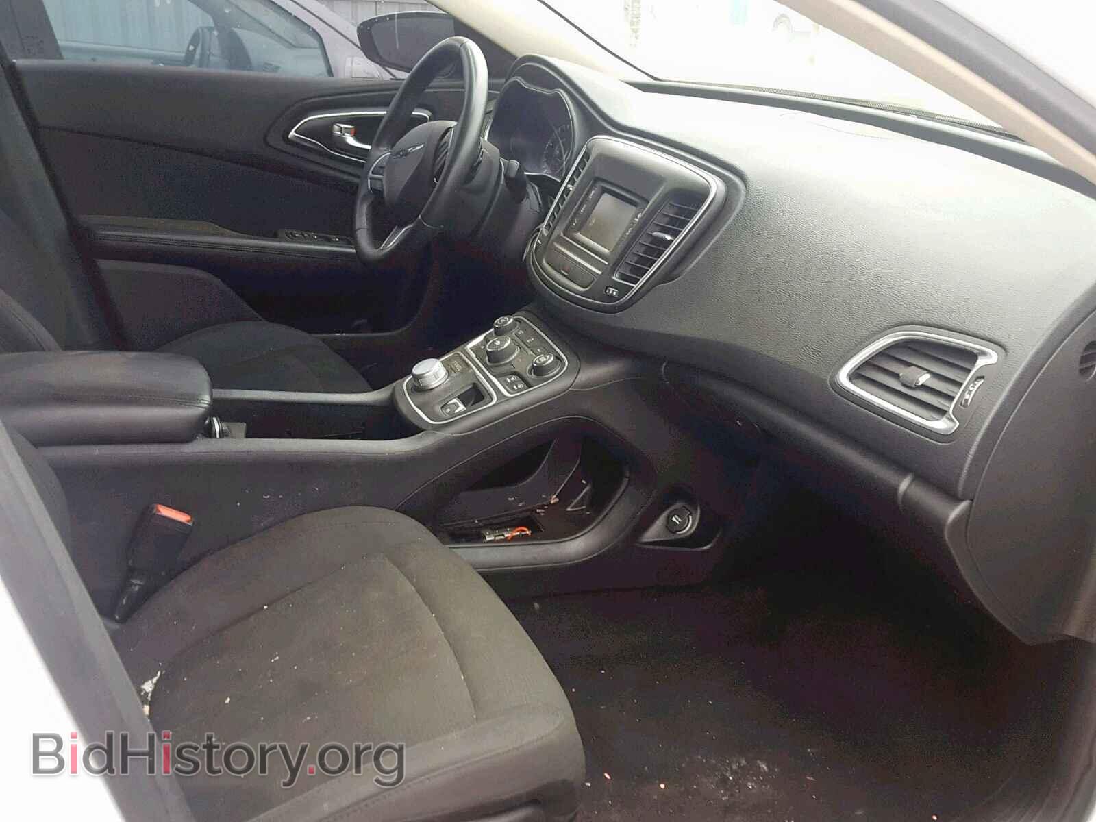 2016 CHRYSLER 200 - VIN: 1C3CCCABXGN131847 - Photo 5
