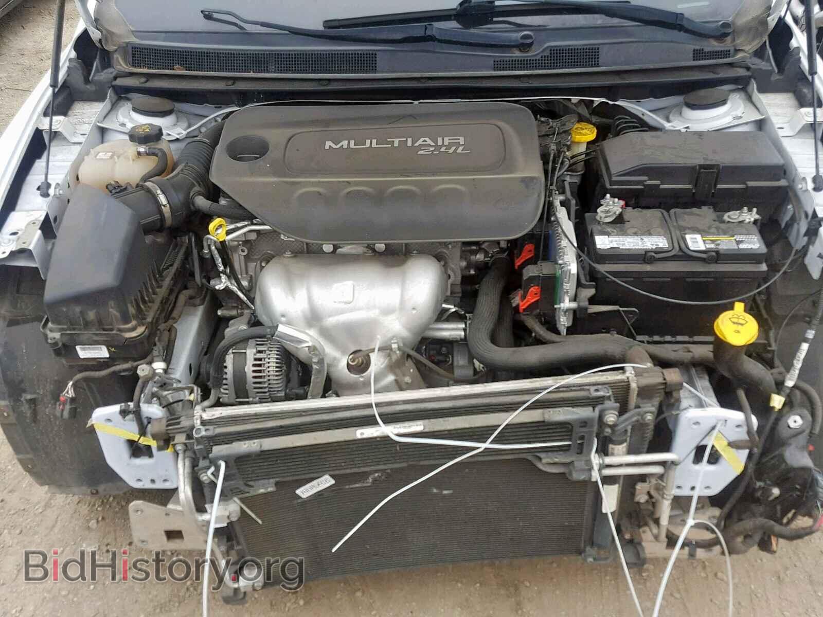 2016 CHRYSLER 200 - VIN: 1C3CCCABXGN131847 - Photo 7