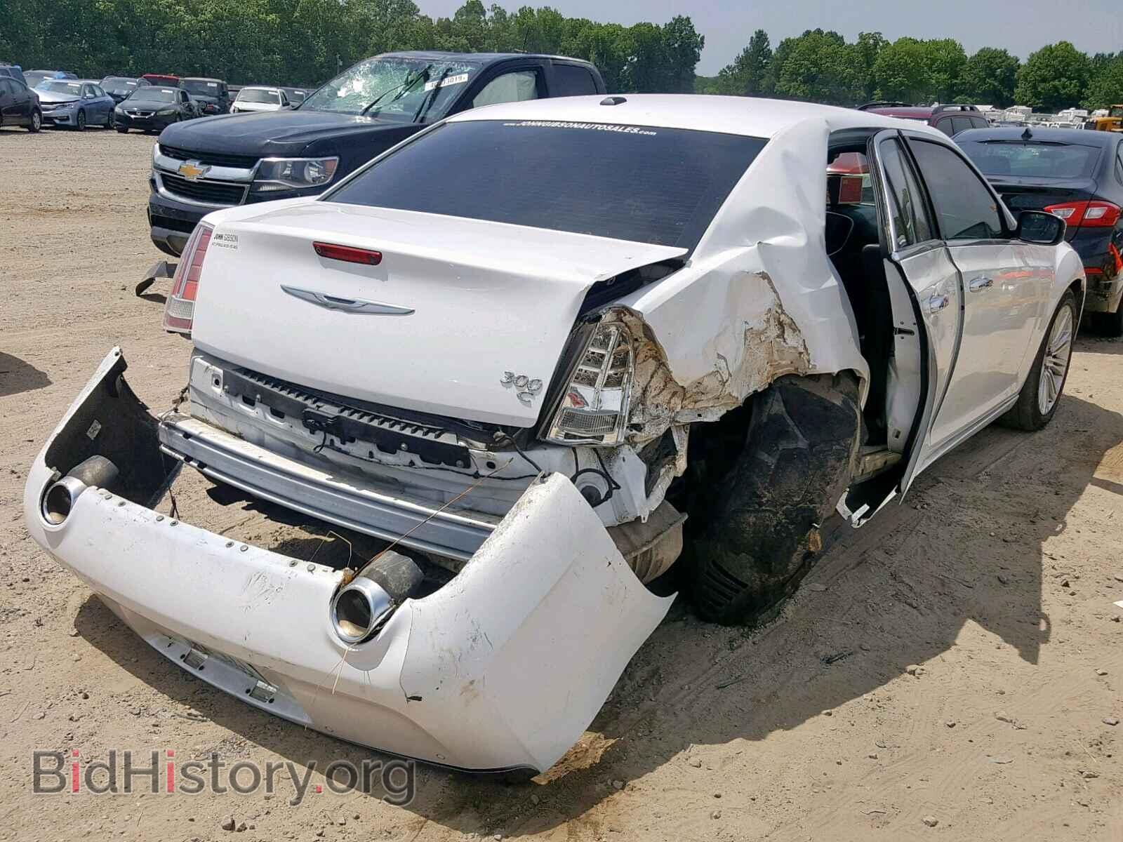 2012 CHRYSLER 300 - VIN: 2C3CCAET2CH256402 - Photo 4