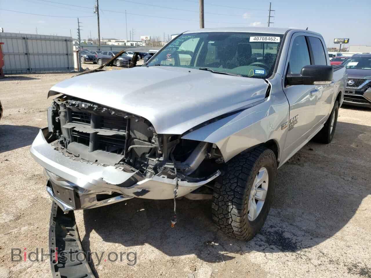 2019 RAM 1500 - VIN: 1C6RR6LT3KS552113 - Фото 2