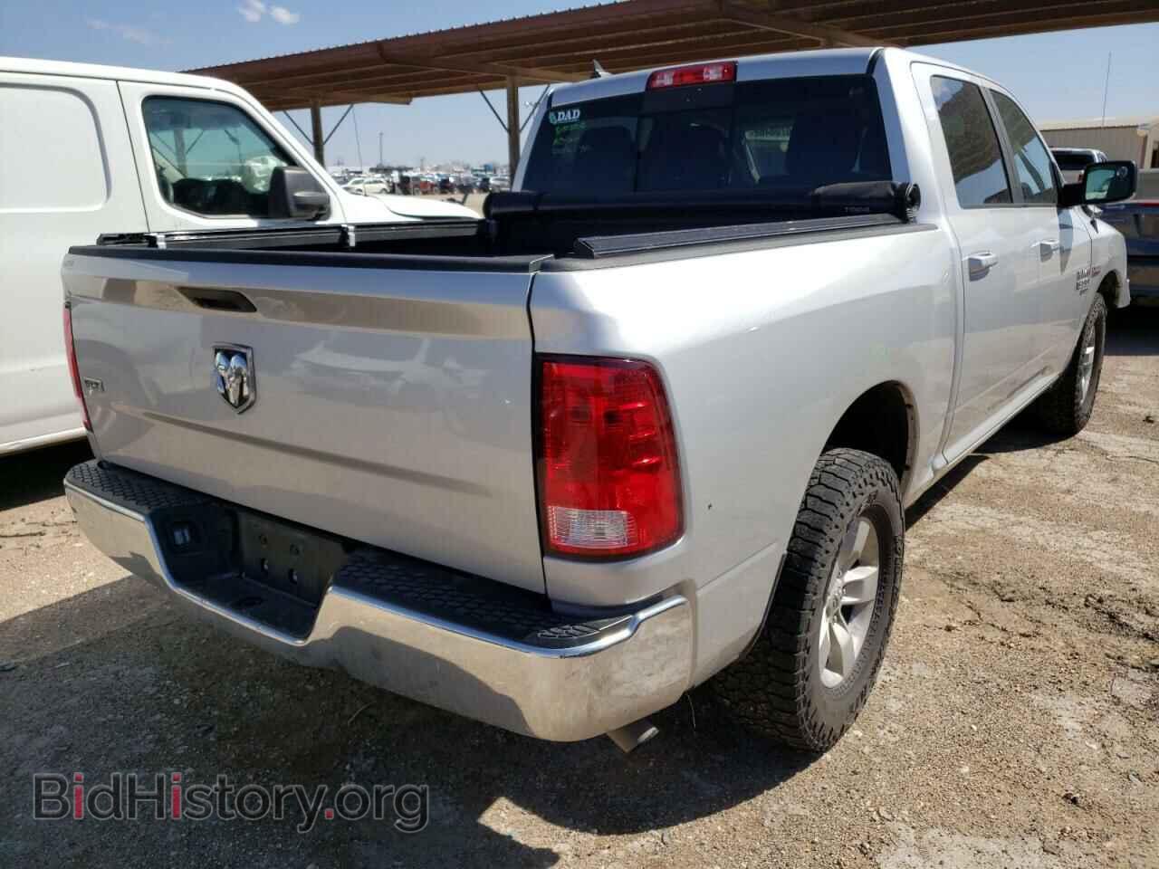 2019 RAM 1500 - VIN: 1C6RR6LT3KS552113 - Фото 4