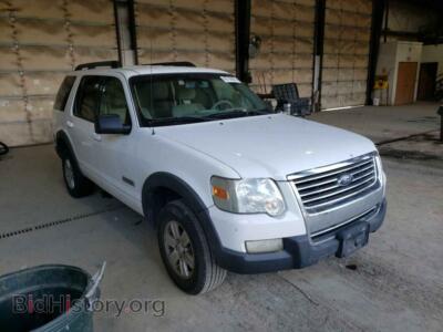 2007 Ford EXPLORER Explorer X, white — VIN 1FMEU73E67UB84675, Copart