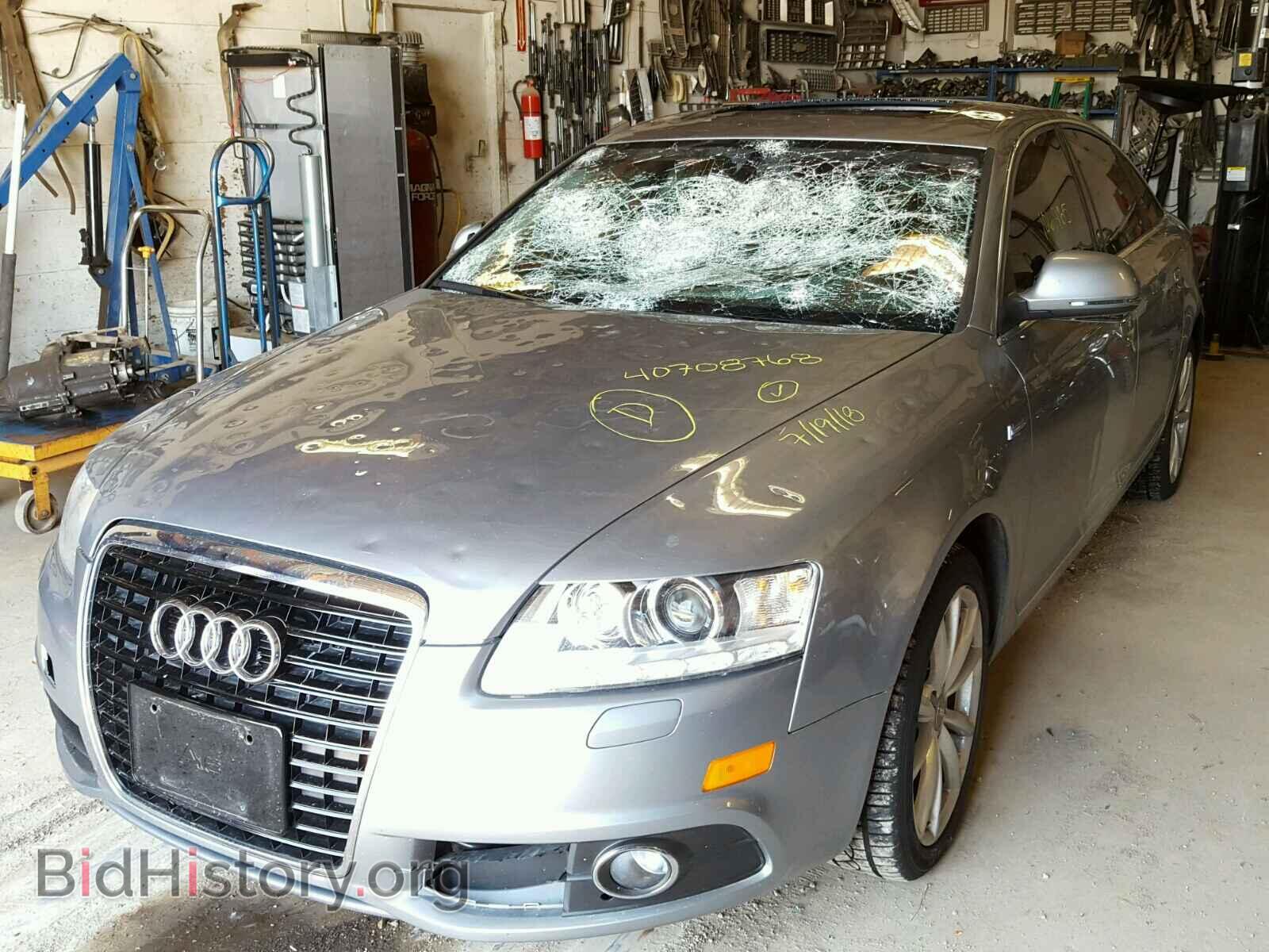 2011 AUDI A6 - VIN: WAUKGAFB7BN047032 - Фото 2