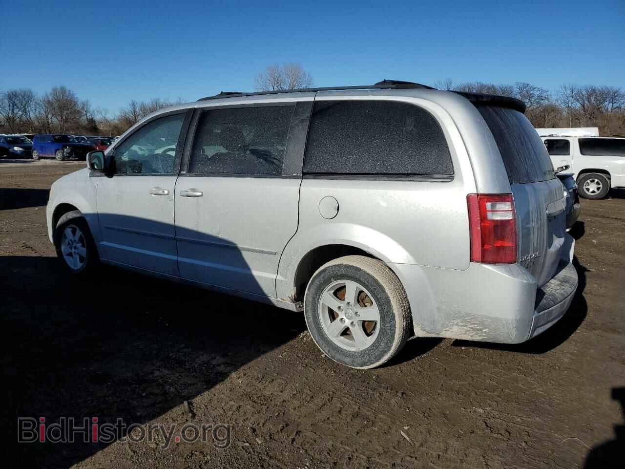 2010 DODGE CARAVAN - VIN: 2D4RN5D15AR154528 - Фото 2