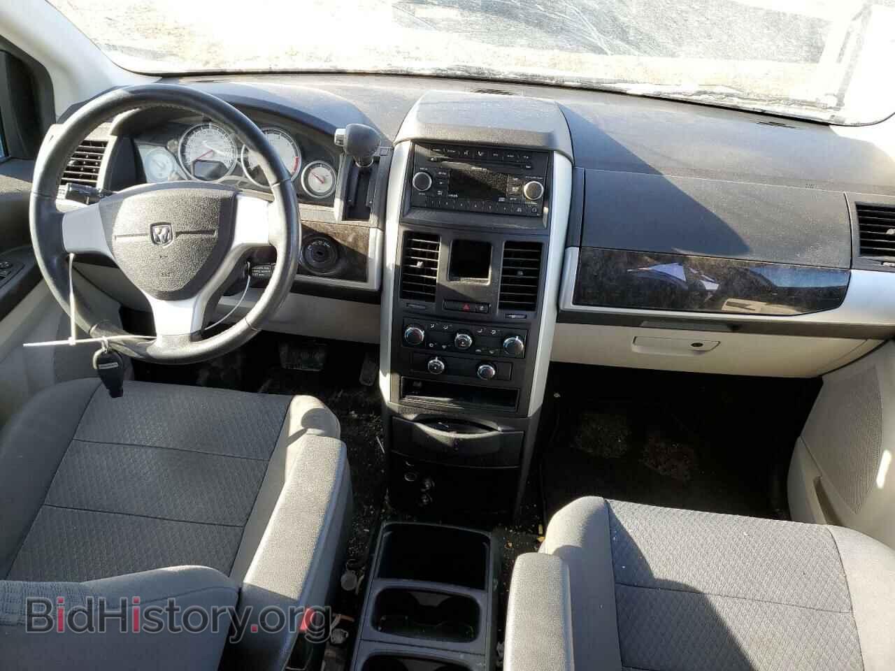 2010 DODGE CARAVAN - VIN: 2D4RN5D15AR154528 - Фото 8