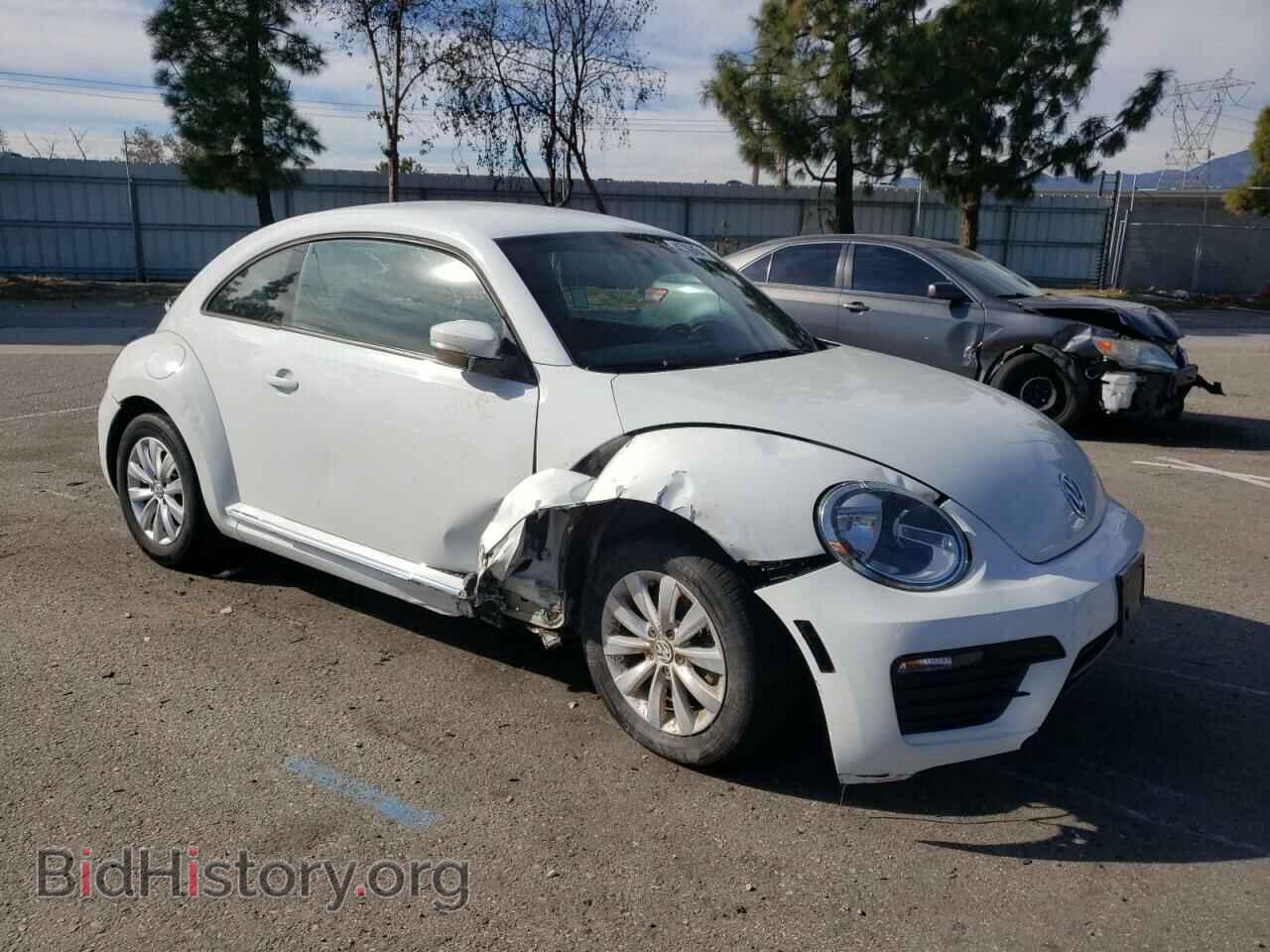 2019 VOLKSWAGEN BEETLE - VIN: 3VWFD7AT5KM709259 - Фото 4