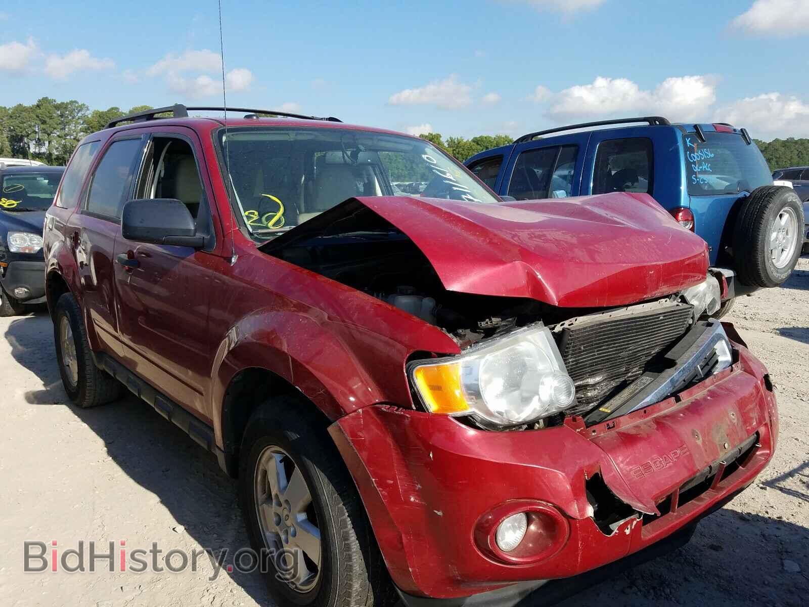 Photo 1FMCU0D72BKB27876 - FORD ESCAPE 2011
