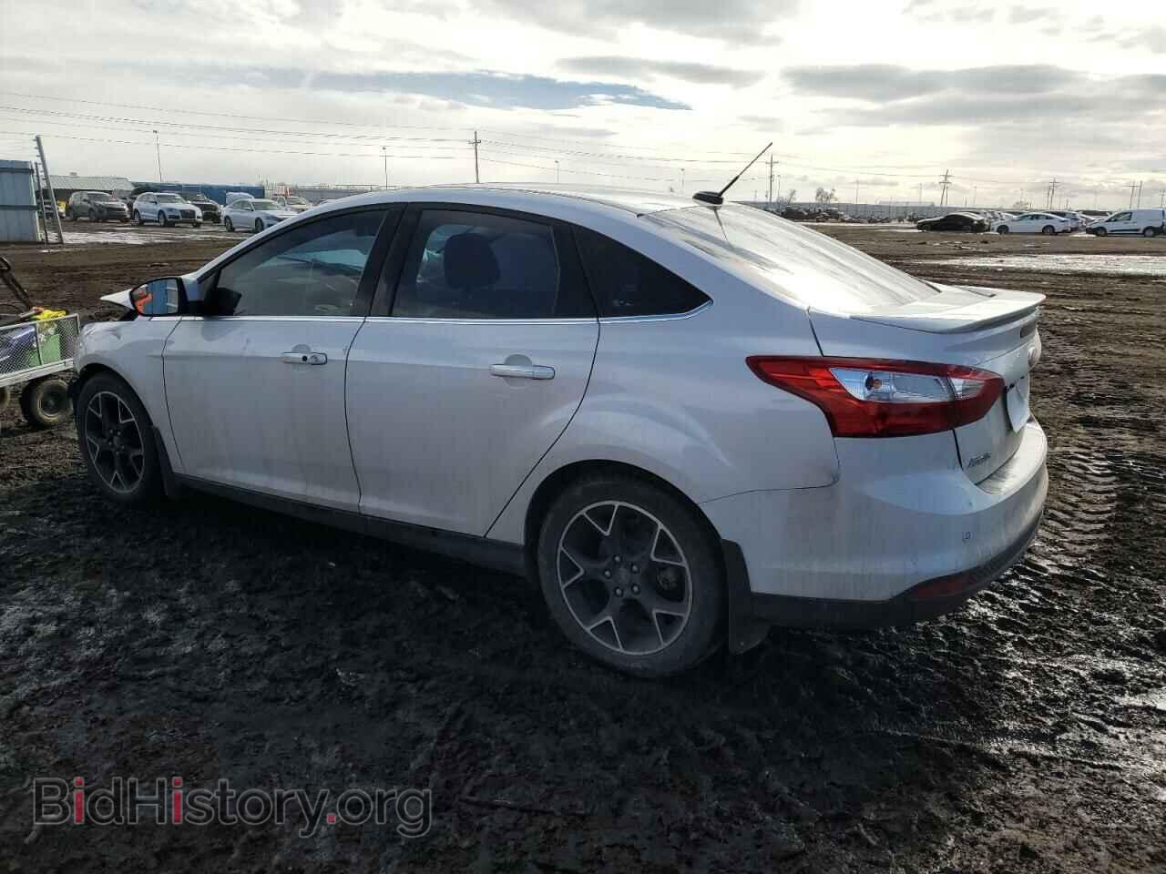 2012 FORD FOCUS - VIN: 1FAHP3J2XCL267638 - Фото 2