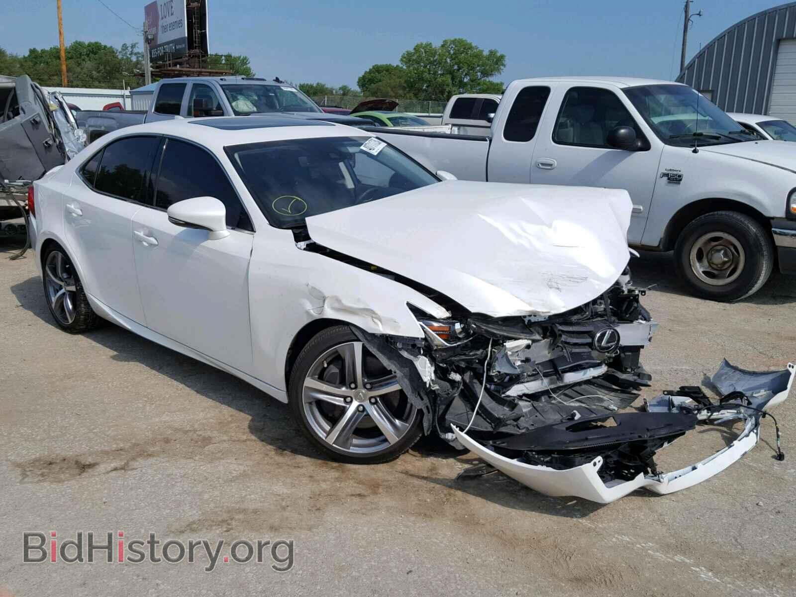 Фотография JTHBA1D24H5045477 - LEXUS IS 2017