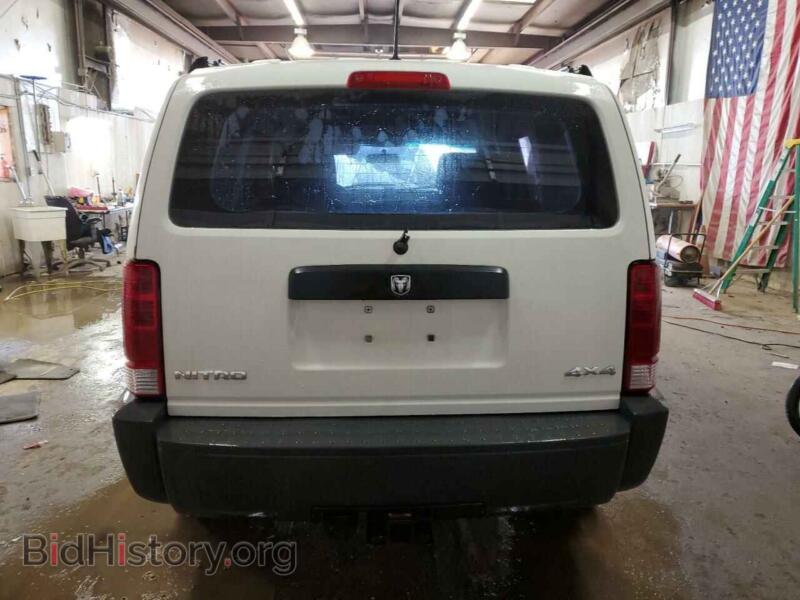 2007 Dodge NITRO (VIN 1D8GU28K87W650160) — photo 6 of 14