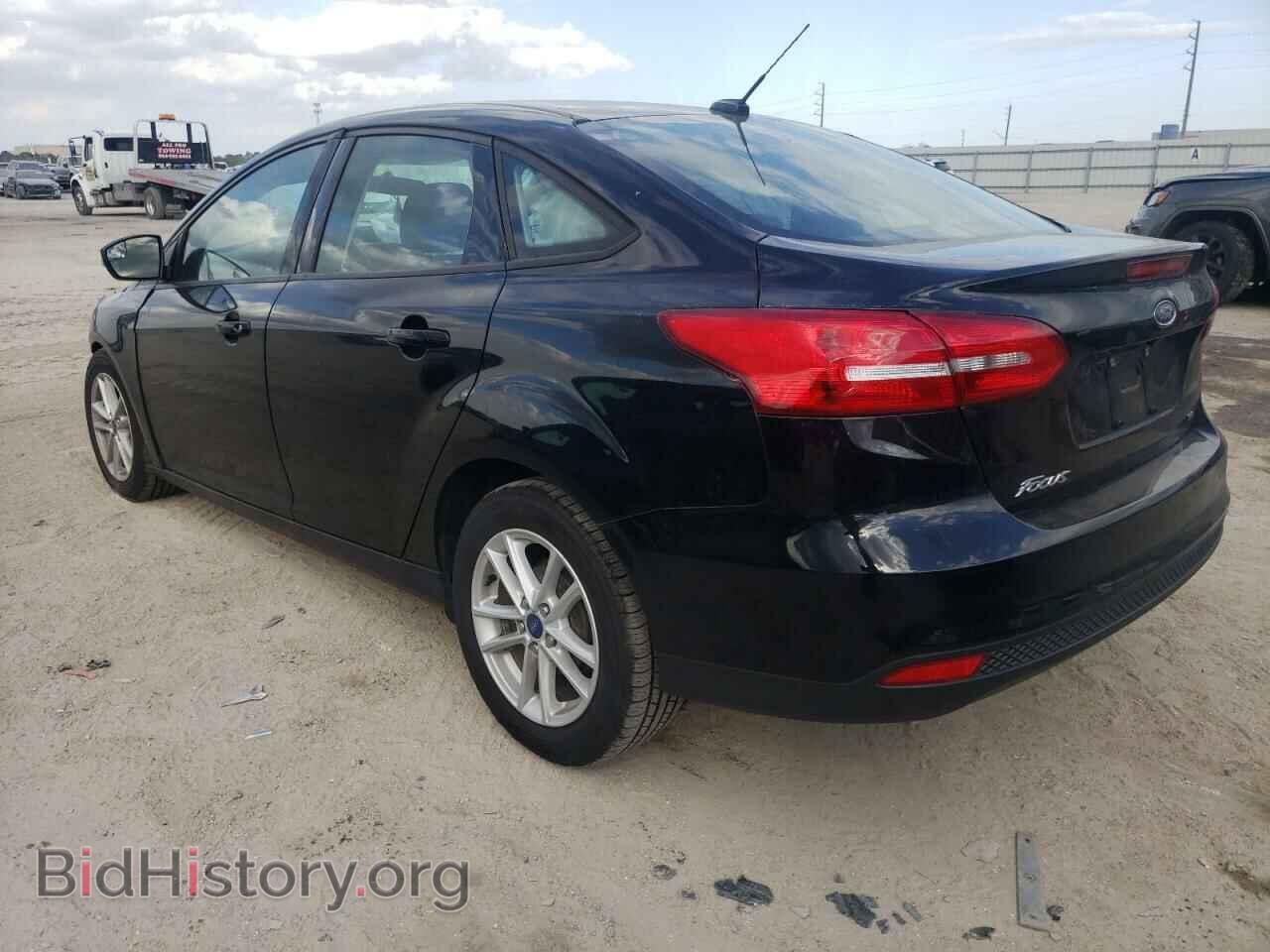 2017 FORD FOCUS - VIN: 1FADP3F25HL286211 - Фото 2