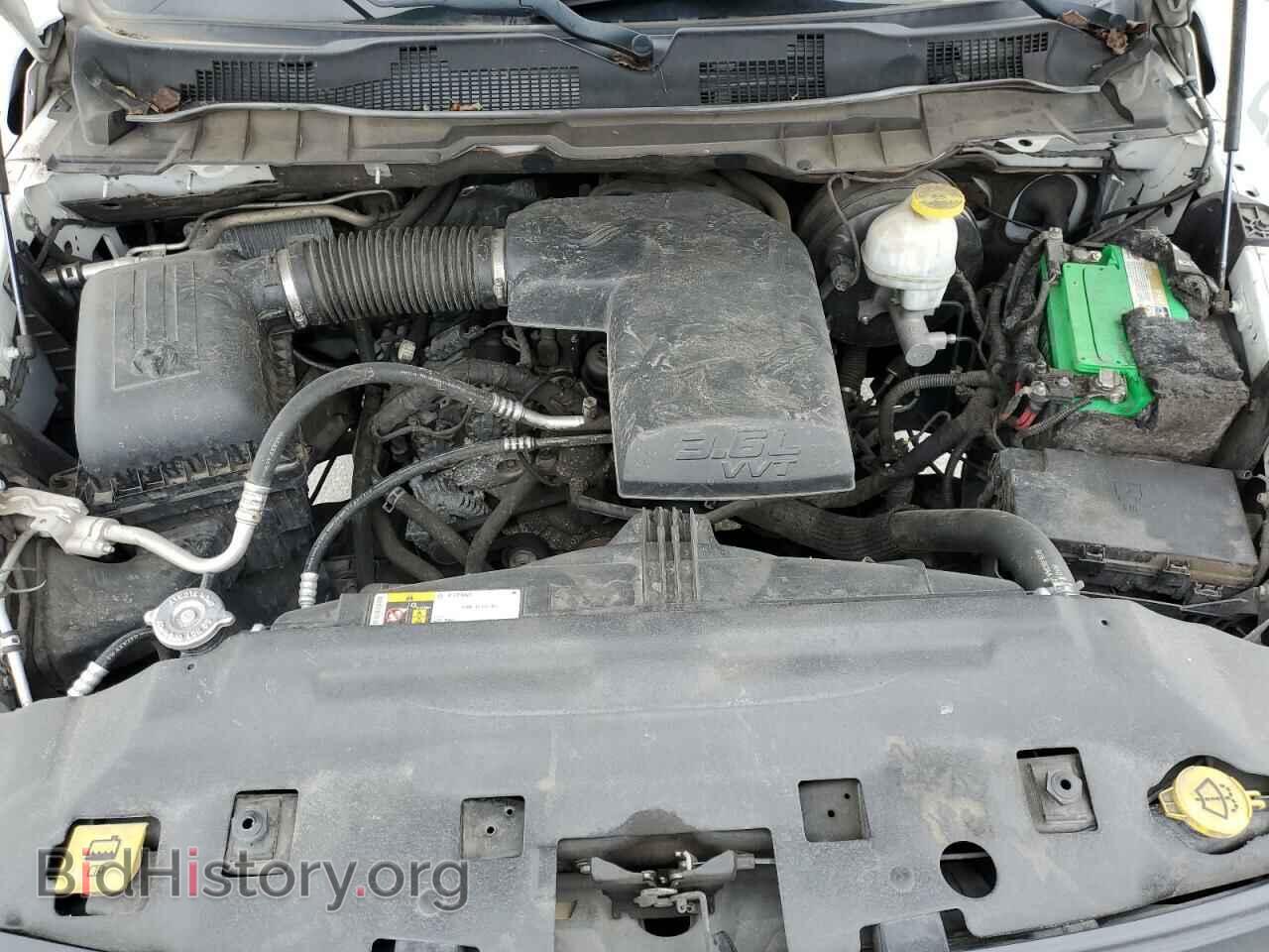 2018 RAM 1500 - VIN: 1C6RR6FG7JS324094 - Фото 11