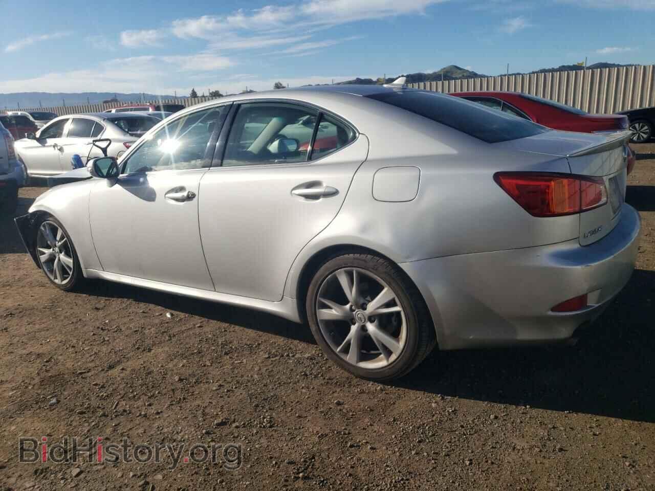2010 LEXUS IS - VIN: JTHBF5C28A5118513 - Photo 2