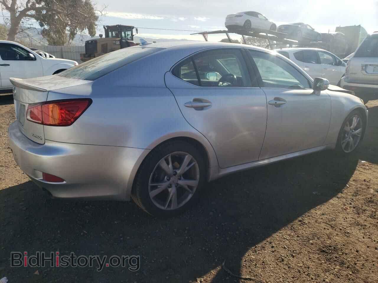 2010 LEXUS IS - VIN: JTHBF5C28A5118513 - Photo 3