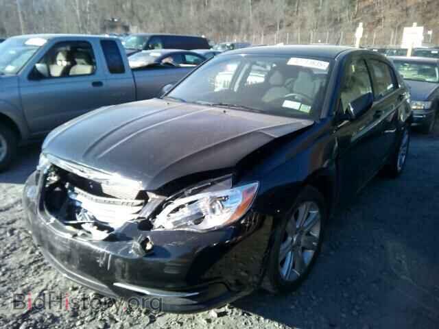 2013 CHRYSLER 200 - VIN: 1C3CCBBB3DN735244 - Фото 2