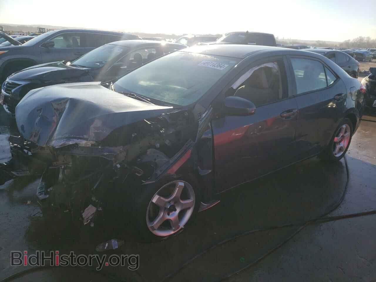 Photo 5YFBURHE1FP235068 - TOYOTA COROLLA 2015
