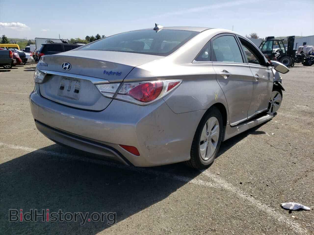2013 HYUNDAI SONATA - VIN: KMHEC4A44DA051132 - Фото 4