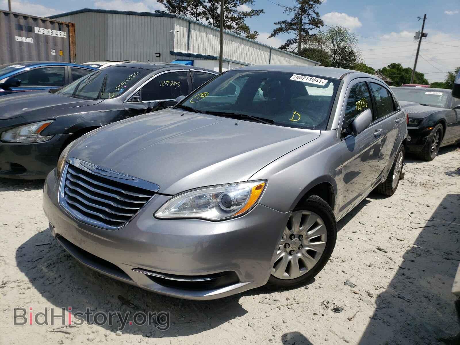 2014 CHRYSLER 200 - VIN: 1C3CCBAB6EN214005 - Фото 2