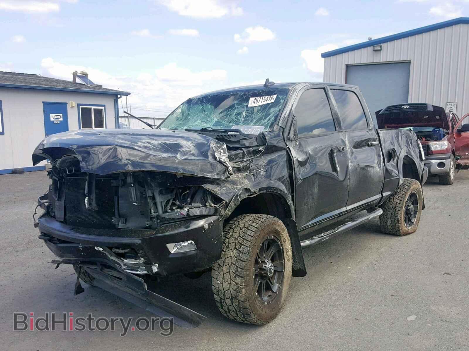 2013 RAM 2500 LARAM - VIN: 3C6UR5FL4DG603113 - Фото 2
