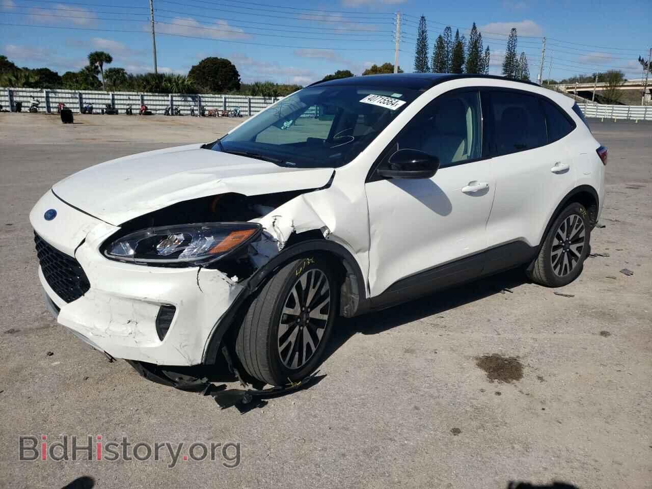 Photo 1FMCU0BZ8LUA83022 - FORD ESCAPE 2020