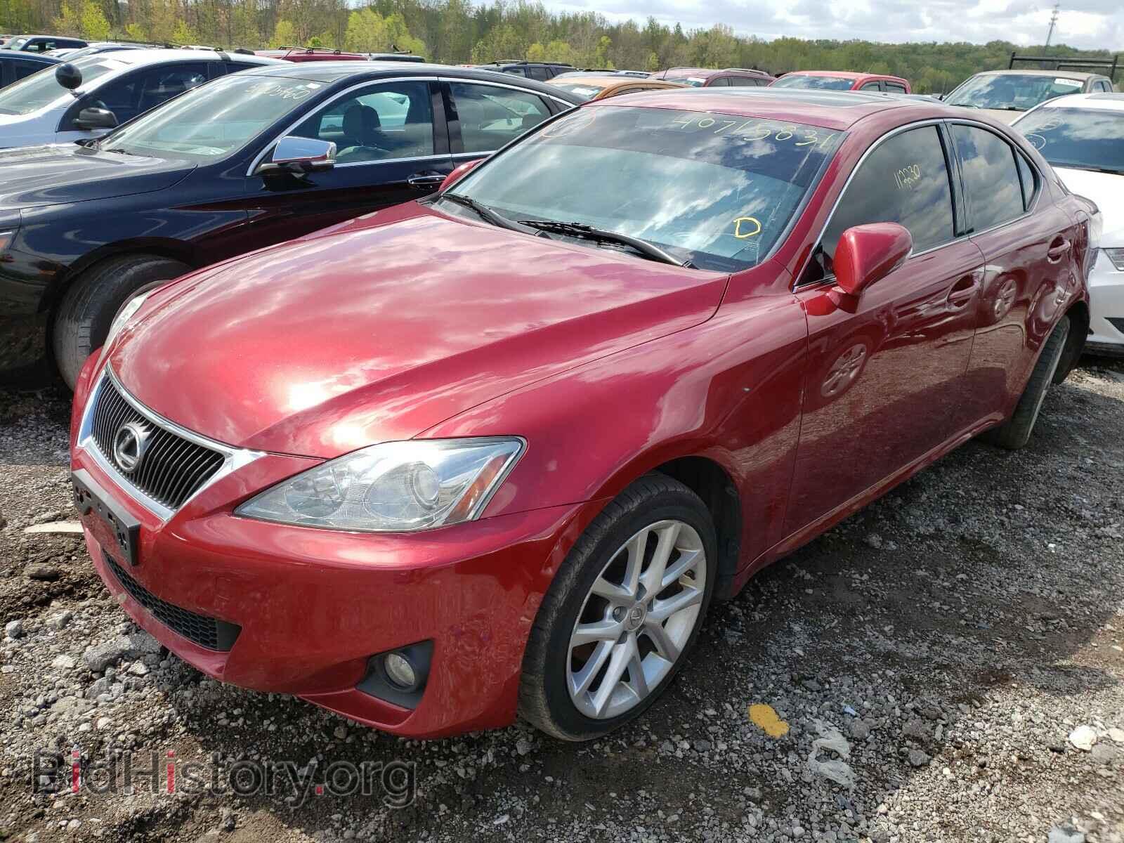 2011 LEXUS IS - VIN: JTHCF5C22B5051977 - Фото 2