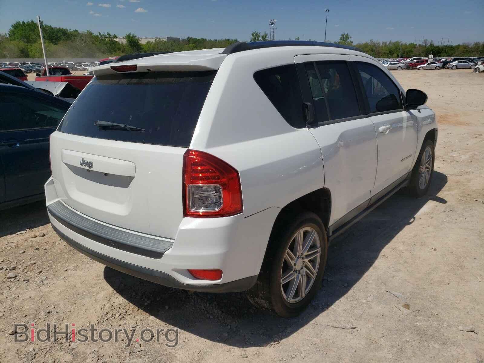2012 JEEP COMPASS - VIN: 1C4NJDBB9CD520395 - Photo 4