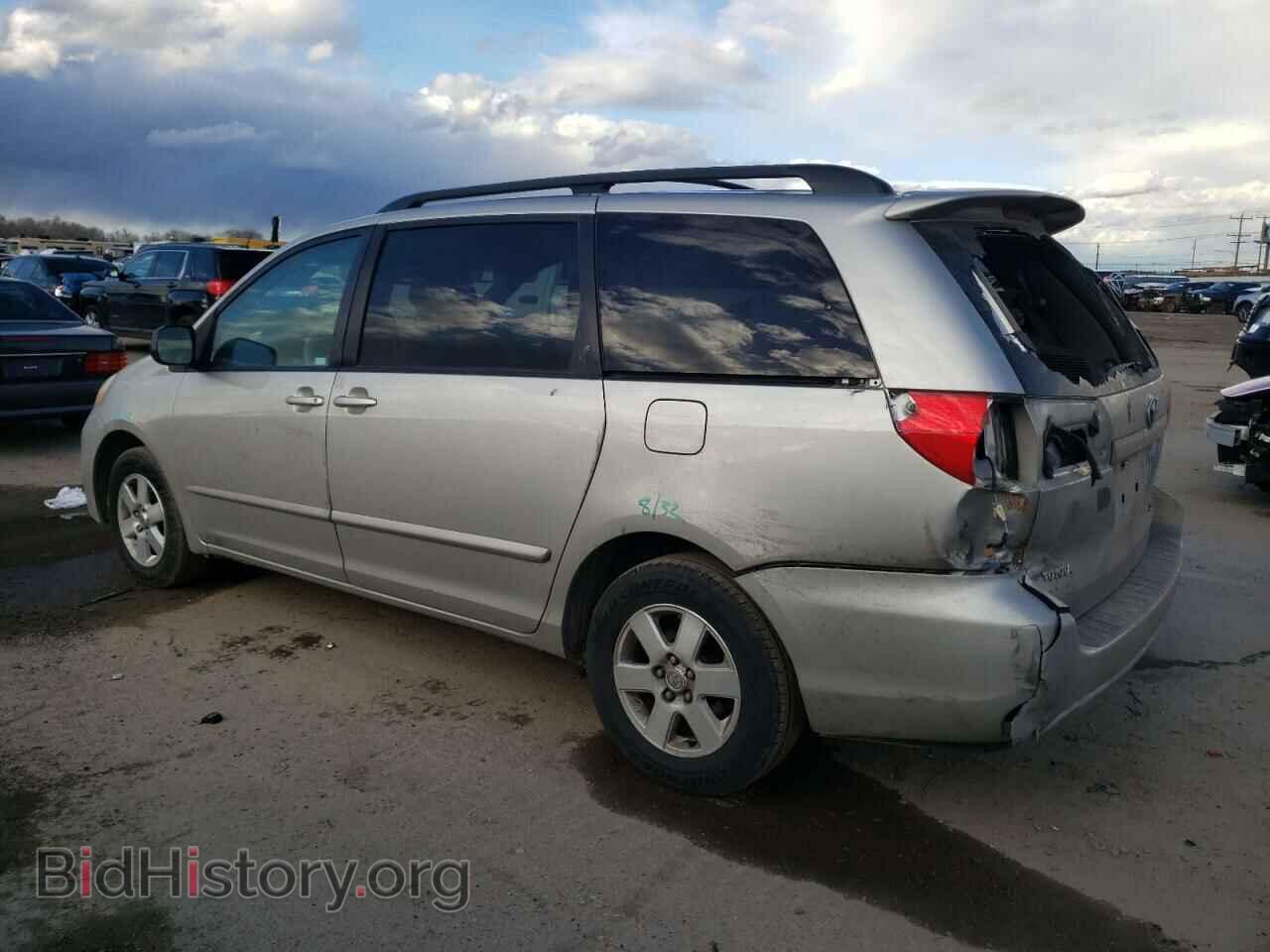 2010 TOYOTA All Models - VIN: 5TDKK4CC6AS308739 - Фото 2