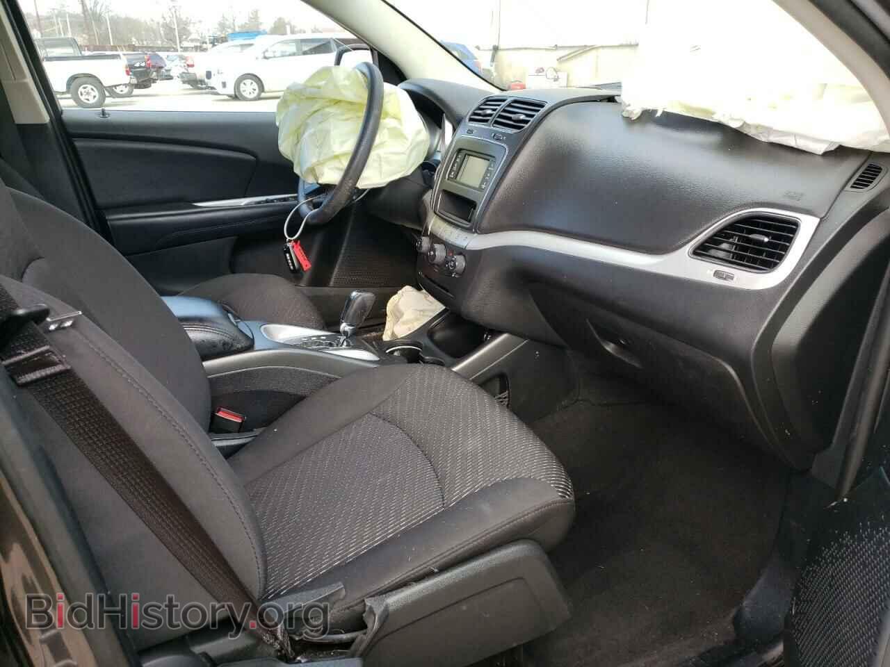 2017 DODGE JOURNEY - VIN: 3C4PDCAB3HT705863 - Фото 5