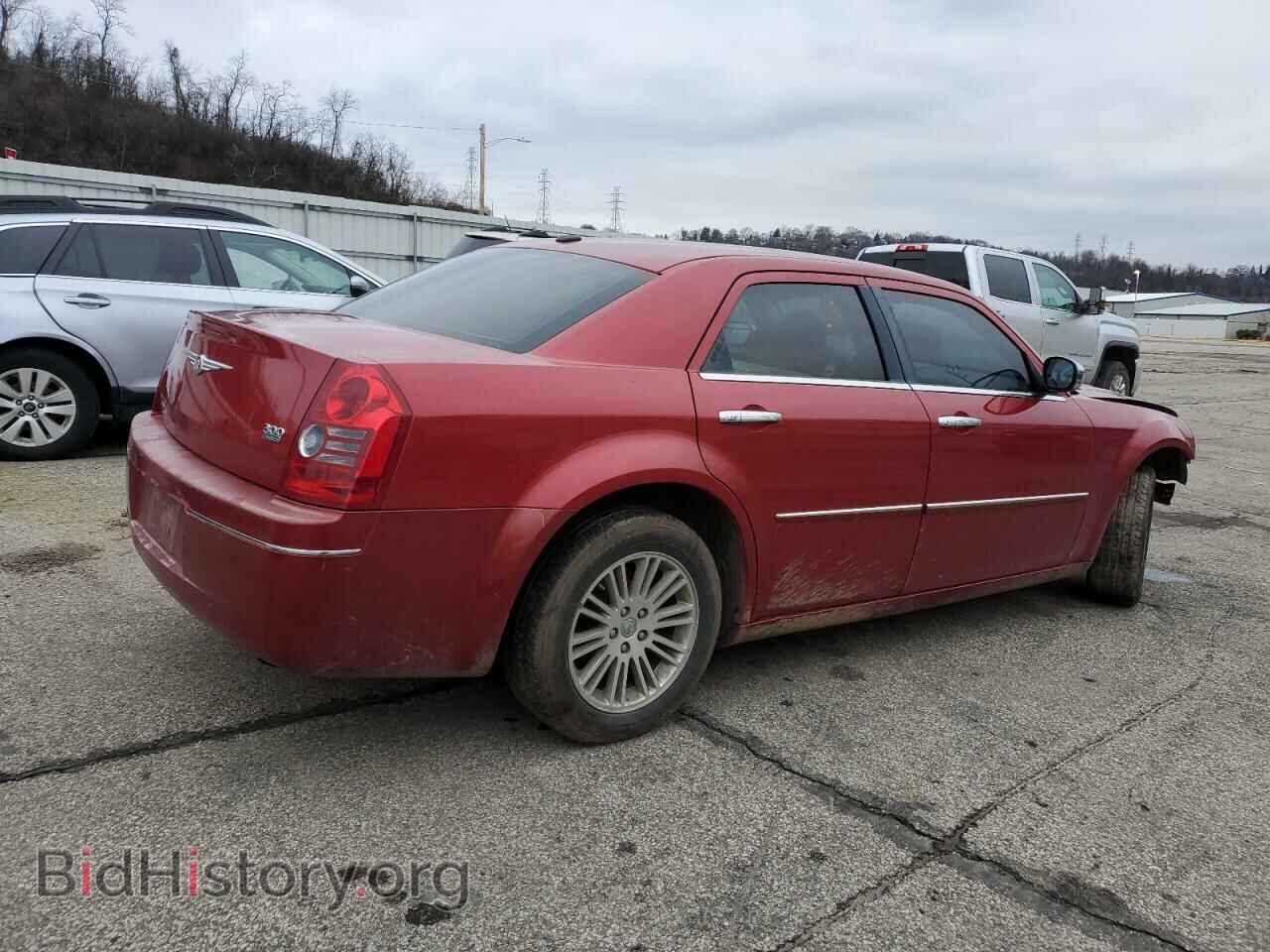 2010 CHRYSLER 300 - VIN: 2C3CA5CV0AH233215 - Фото 3