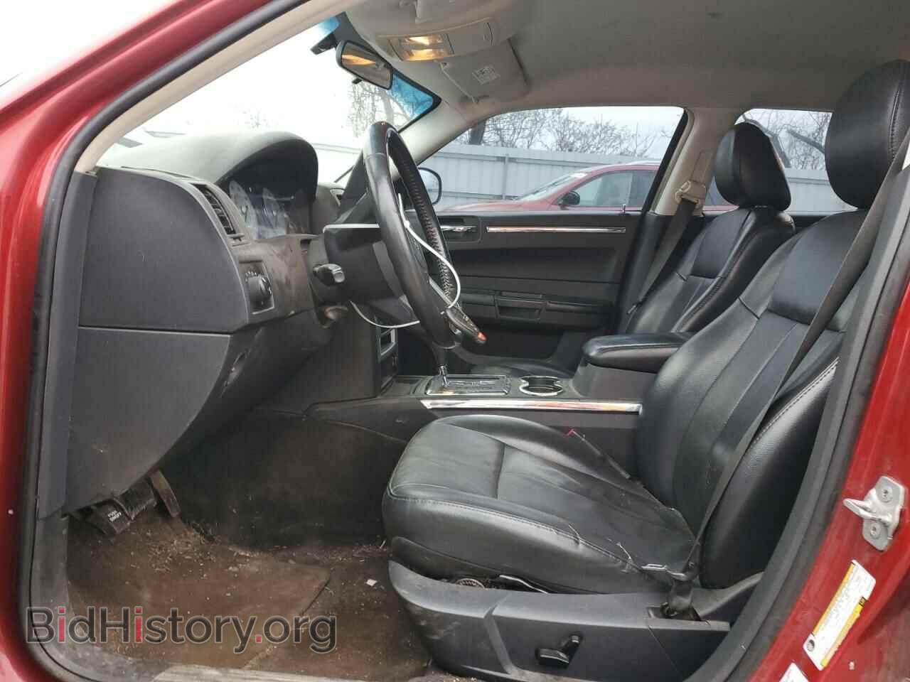 2010 CHRYSLER 300 - VIN: 2C3CA5CV0AH233215 - Фото 7
