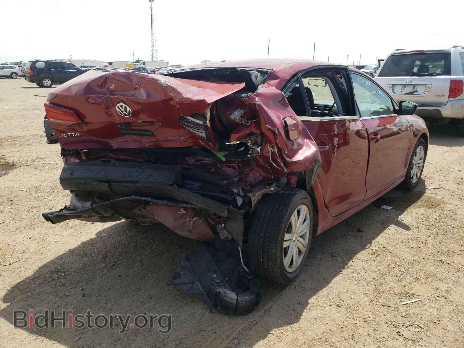 2017 VOLKSWAGEN JETTA - VIN: 3VW2B7AJ0HM280219 - Фото 4