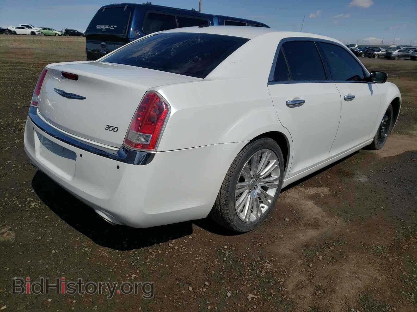 2012 CHRYSLER 300 - VIN: 2C3CCACG7CH234594 - Фото 4