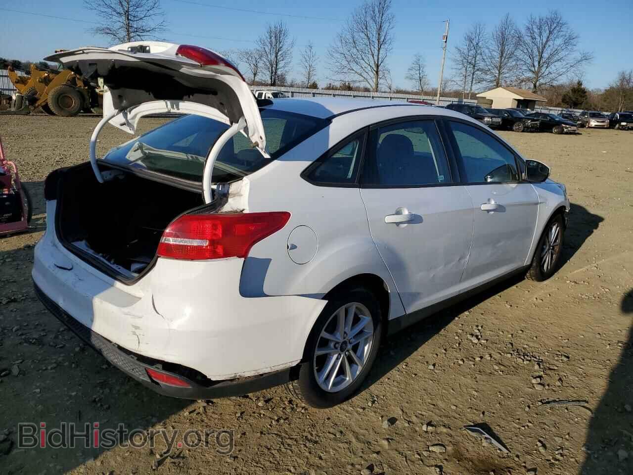 2016 FORD FOCUS - VIN: 1FADP3F26GL269979 - Фото 3
