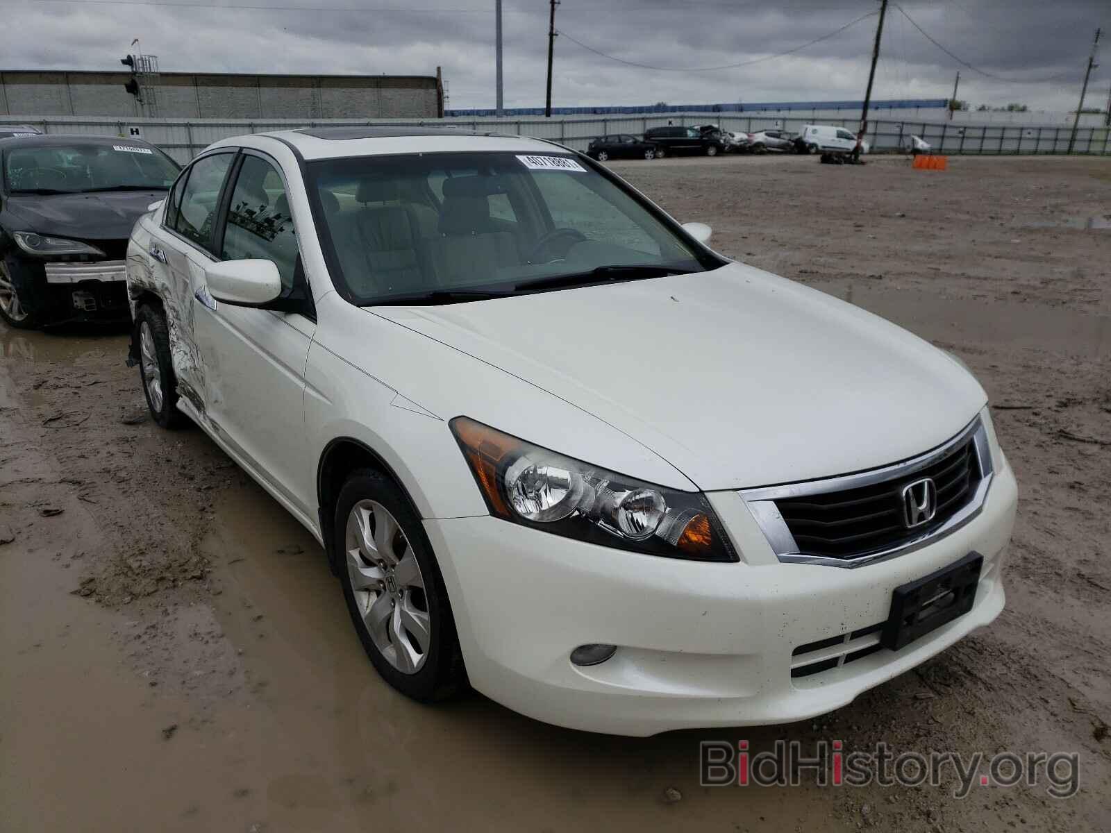 Photo 1HGCP36849A045605 - HONDA ACCORD 2009