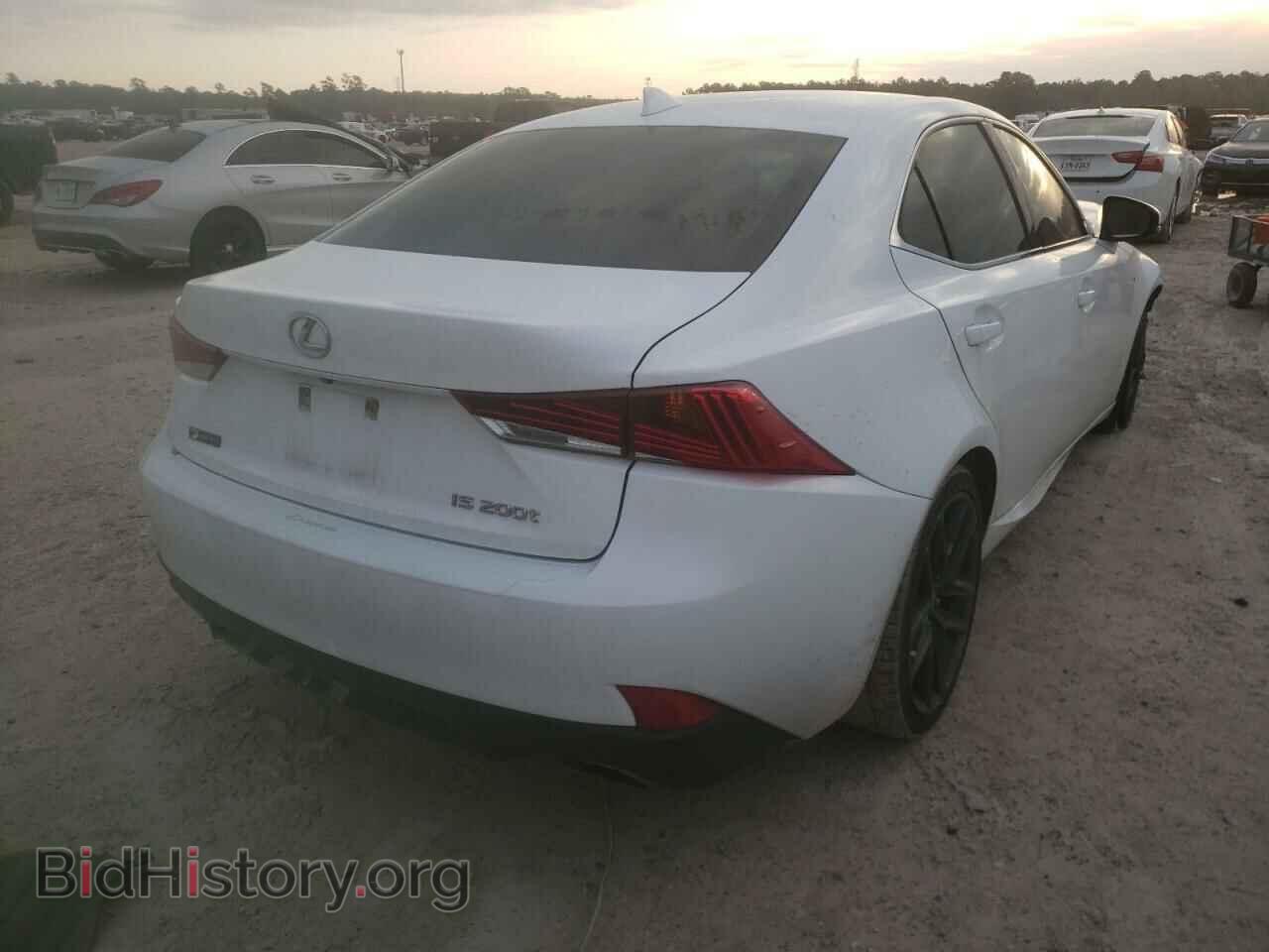 2017 LEXUS IS - VIN: JTHBA1D24H5041994 - Фото 4
