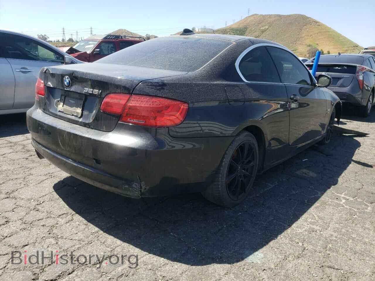 2012 BMW 3 SERIES - VIN: WBAKF5C52CE657544 - Фото 4