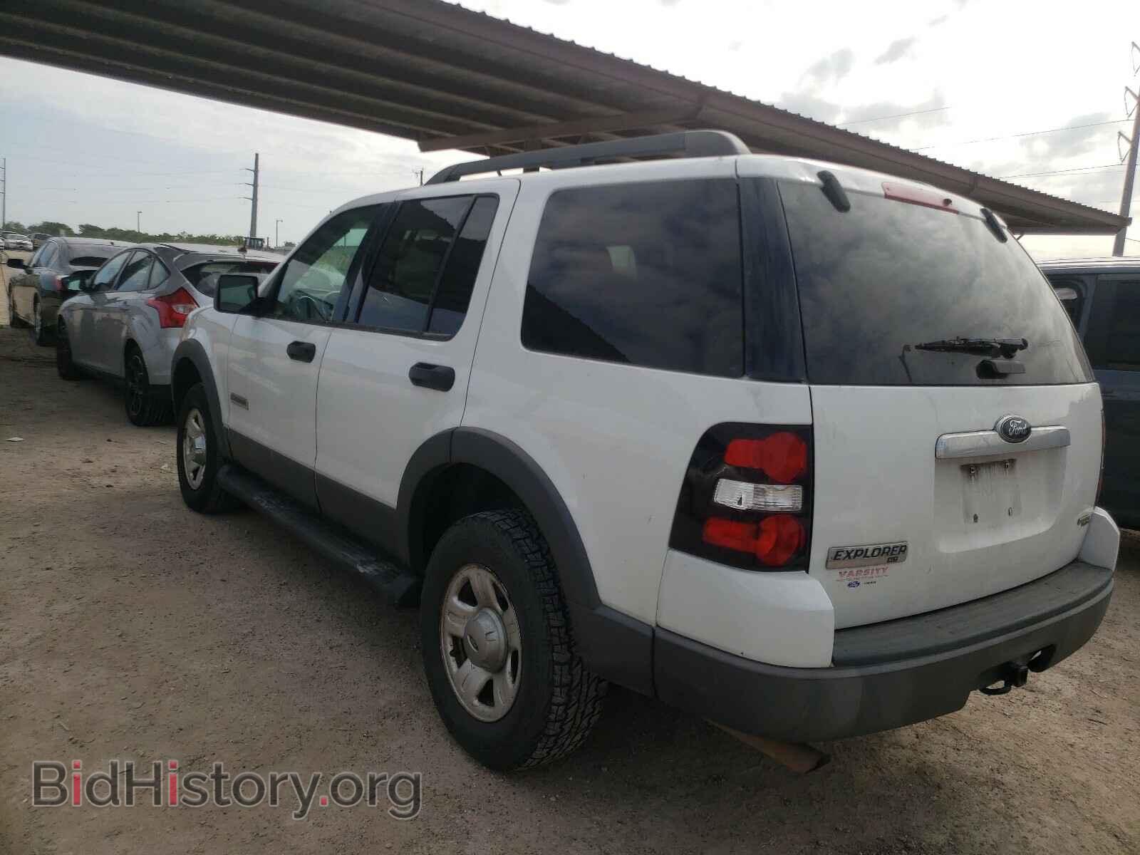 2006 FORD EXPLORER - VIN: 1FMEU63E06UB60610 - Фото 3