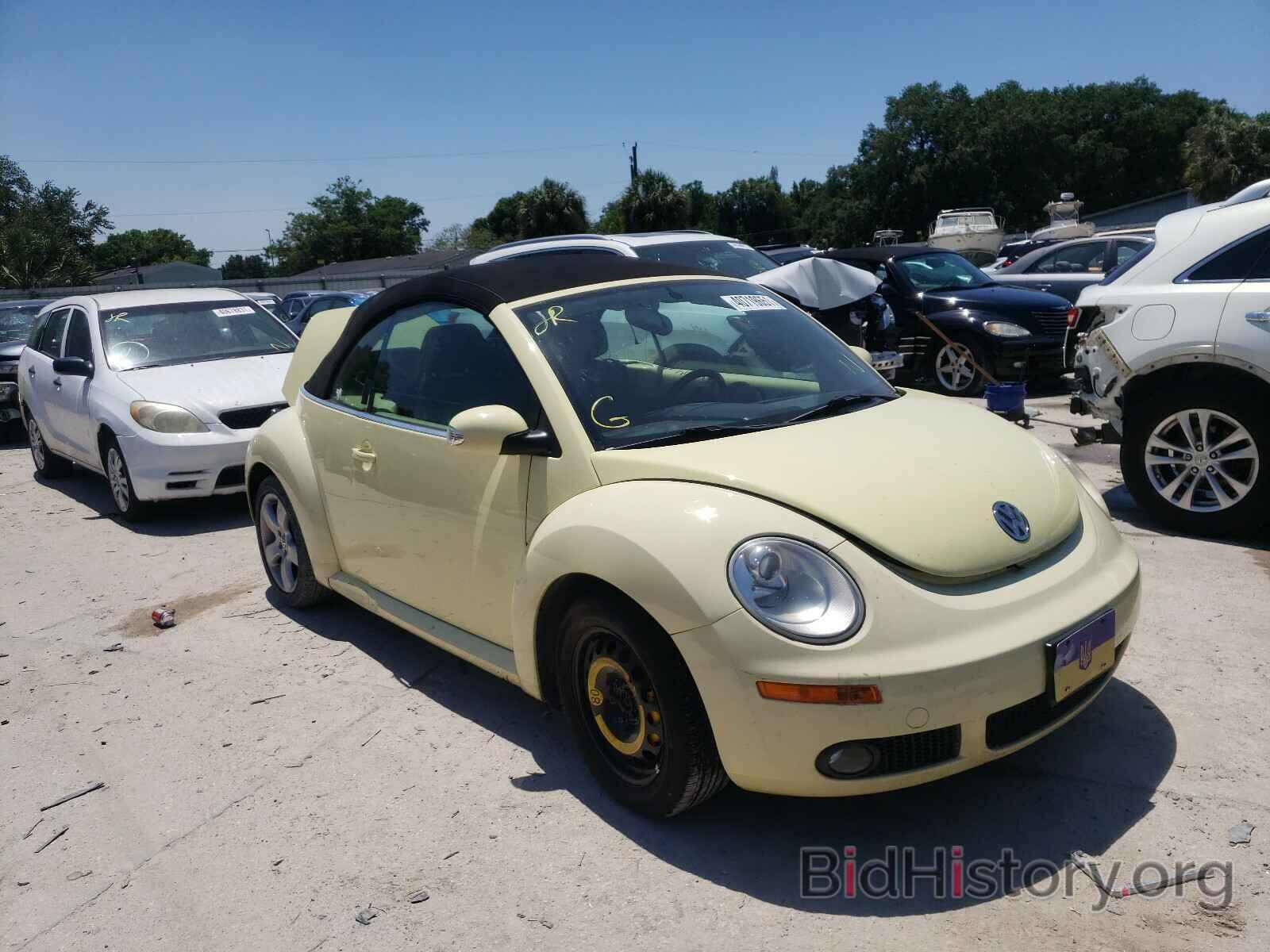 Photo 3VWSG31Y36M331040 - VOLKSWAGEN BEETLE 2006