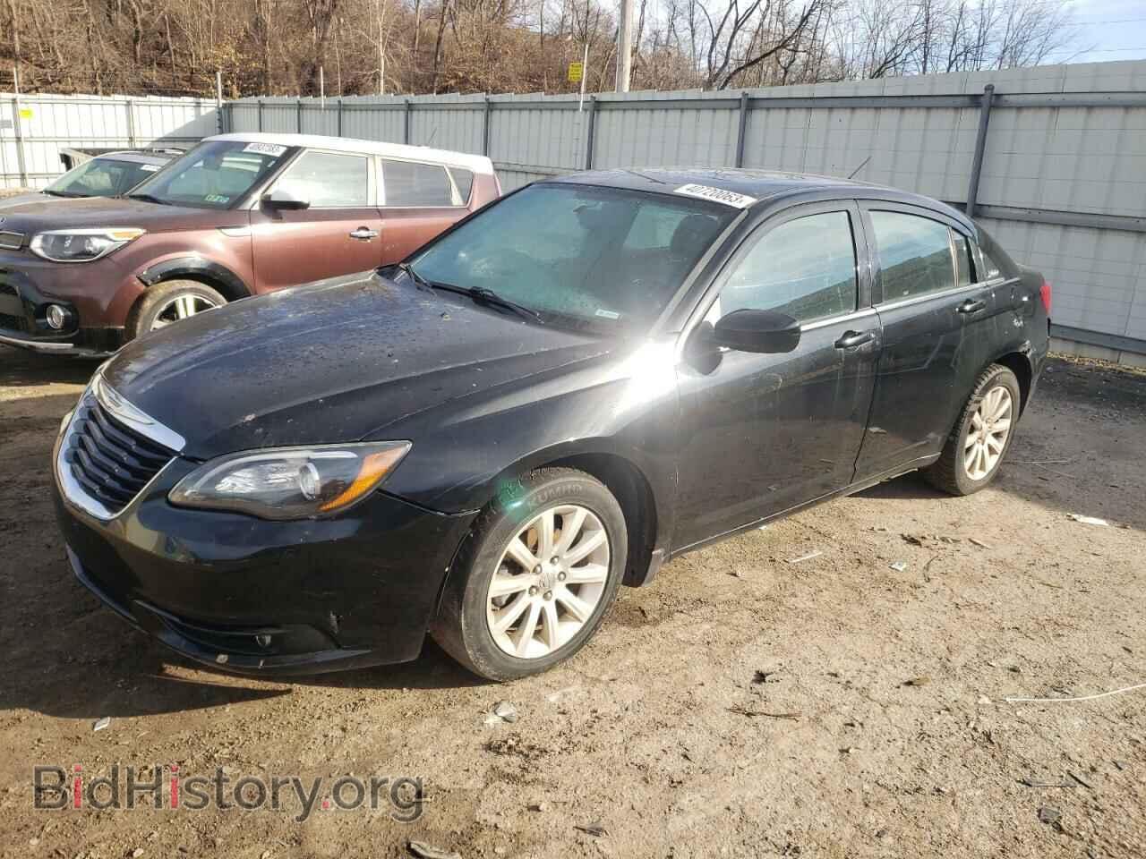 Photo 1C3BC8FG8BN601492 - CHRYSLER 200 2011